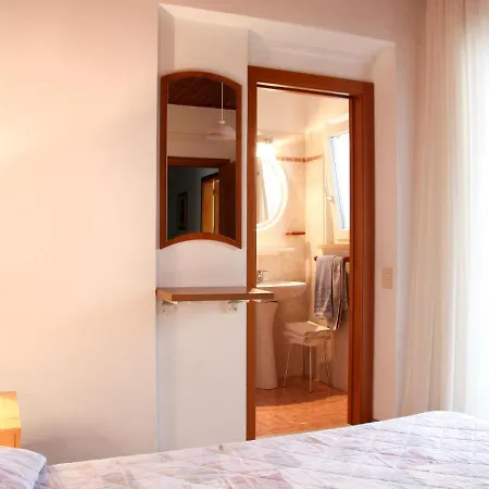 Locazione Turistica Casa Anny - Mal411 Apartment Malcesine